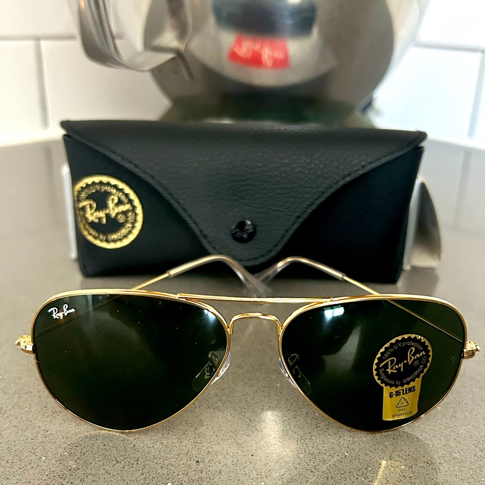 New In Box Ray-Ban Aviators